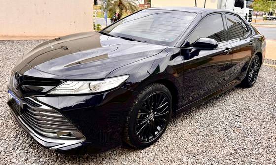 TOYOTA CAMRY 3.5 XLE V6 24V GASOLINA 4P AUTOMÁTICO